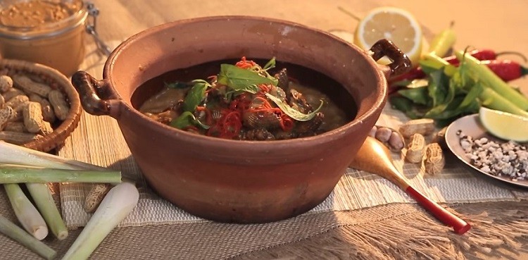 Sò huyết sốt bơ đậu phộng