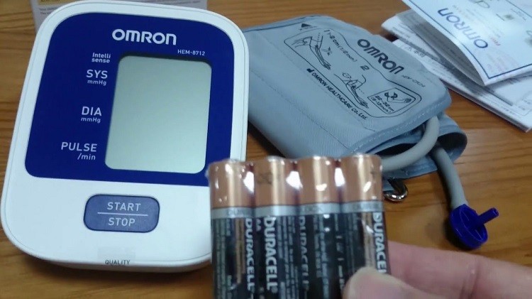 phụ kiện máy đo huyết áp Omron HEM-8712