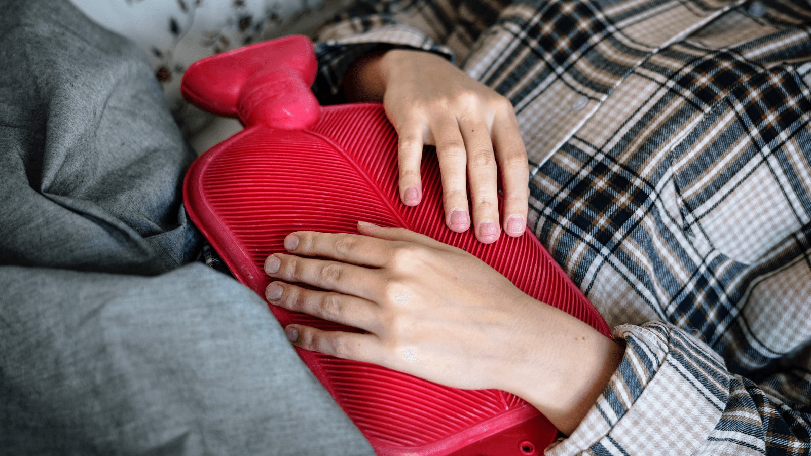 Xoa bóp cũng là một cách để hỗ trợ hệ tiêu hóa hoạt động