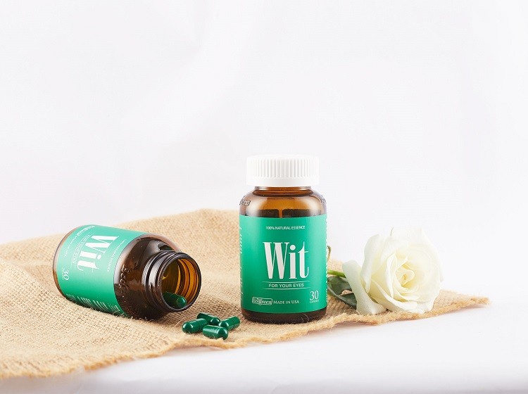 bổ mắt Wit