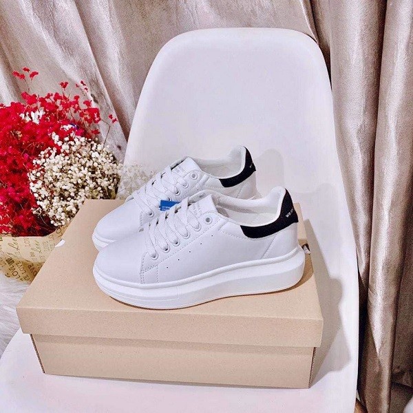 giày domba giá rẻ, giá giày domba, shop bán giày domba, giá giày domba chính hãng, mua giày domba ở đâu