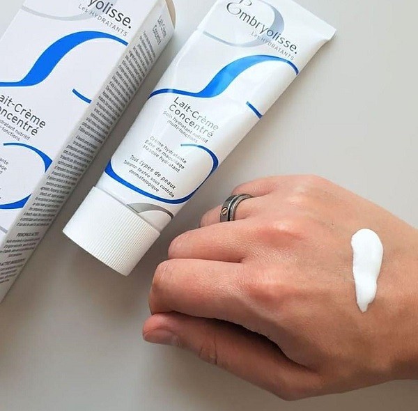 Kem dưỡng ẩm Embryolisse có tốt không? Cách sử dụng như thế nào? Phù hợp với làn da gì? Giá bao nhiêu? Mang đến công dụng gì? Nếu bạn đang thắc mắc về vấn đề này thì hãy cùng theo dõi ngay bài viết dưới đây để biết thêm thông tin chi tiết hơn nhé.