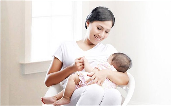 đang cho con bú uống collagen được không